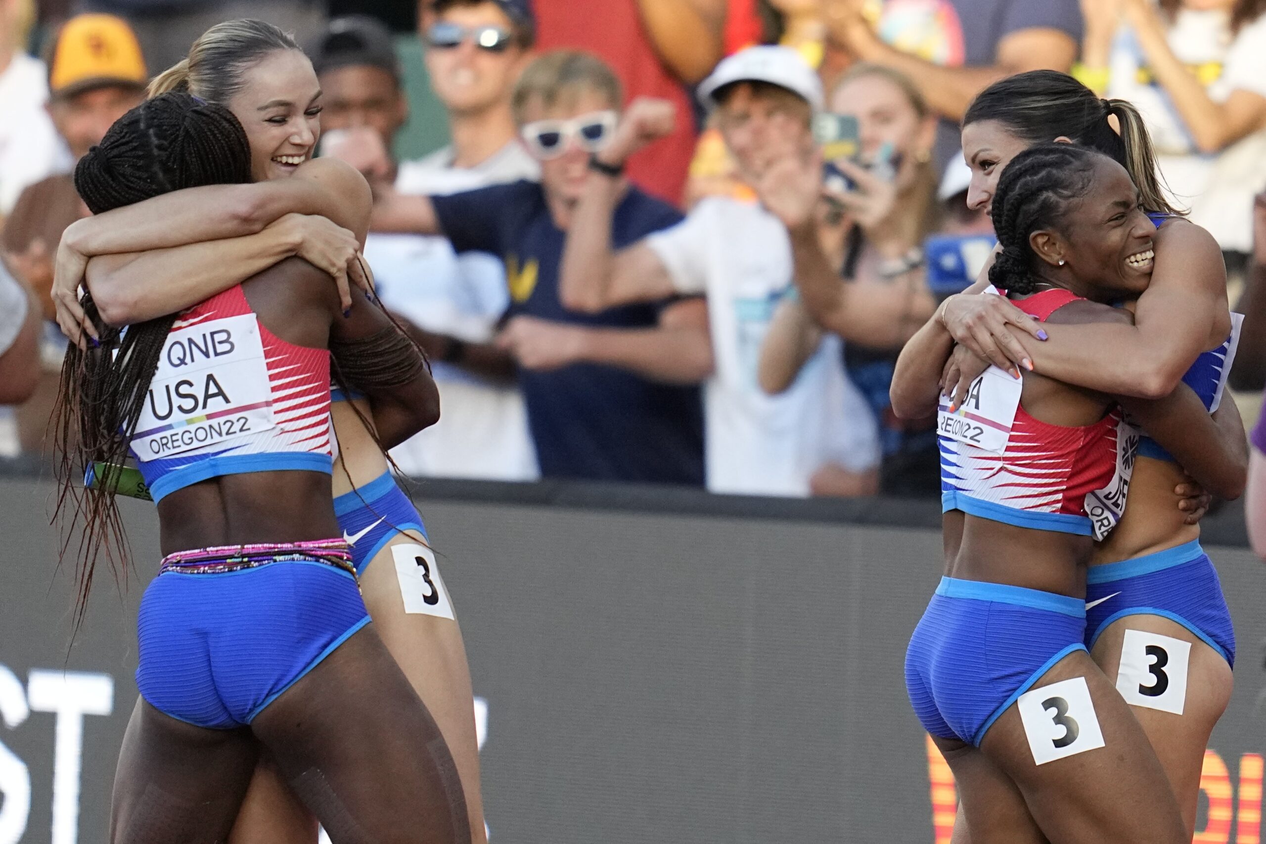 US Women Stun Jamaica For 4x100 World Championship While Men Botch It Again The Boston Globe